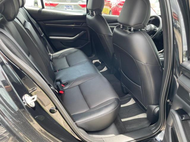  MAZDA 3 2020 Czarny