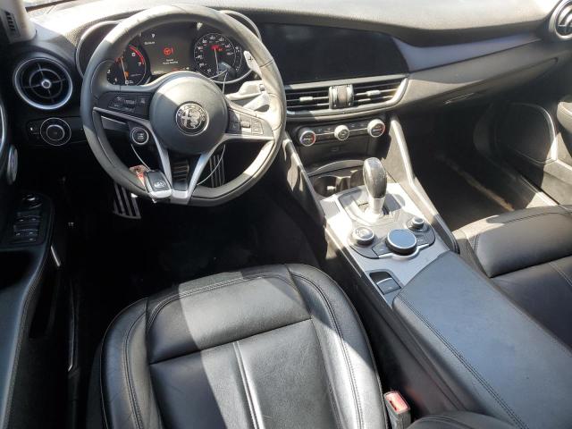  ALFA ROMEO GIULIA 2018 Granatowy