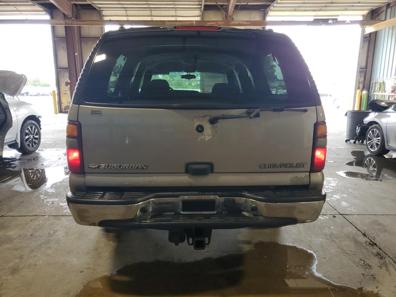 2002 Chevrolet Suburban K1500 VIN: 1GNFK16ZX2J208133 Lot: 62139405