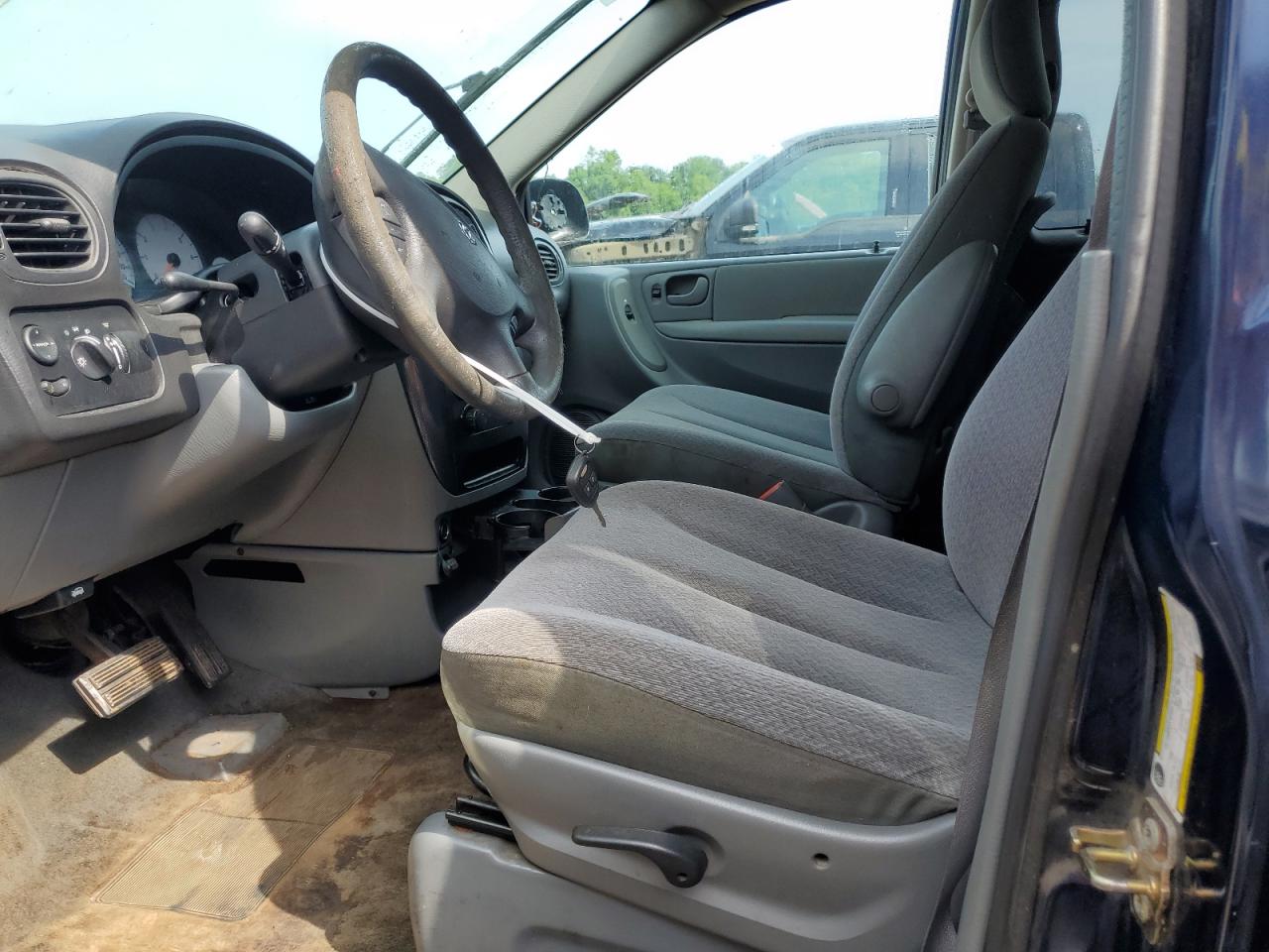 2005 Dodge Caravan Sxt VIN: 1D4GP45R65B390013 Lot: 60435795