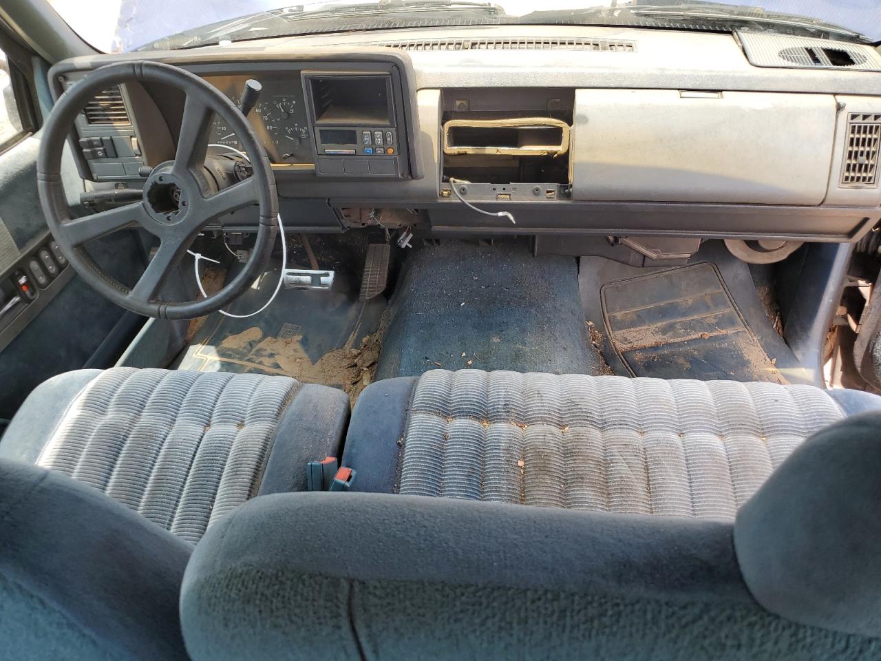 1993 Chevrolet Gmt-400 C1500 VIN: 2GCEC19K5P1200961 Lot: 58048515