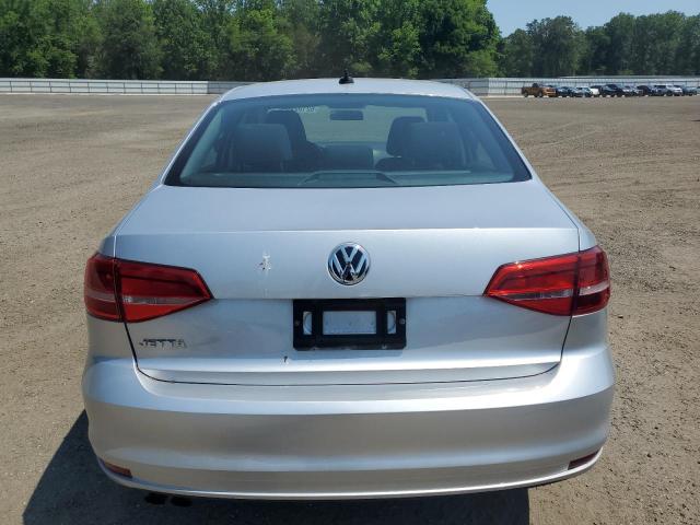  VOLKSWAGEN JETTA 2015 Серебристый