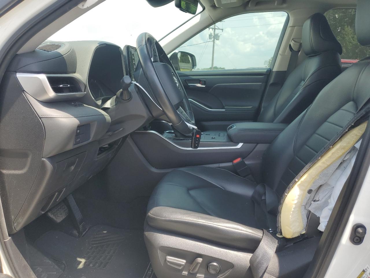 2021 Toyota Highlander Xle VIN: 5TDGZRAH5MS061246 Lot: 62236215