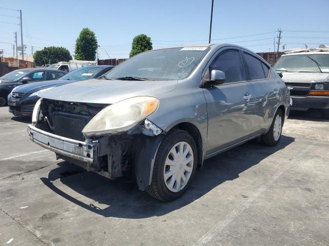 Sedans NISSAN VERSA 2013 Silver