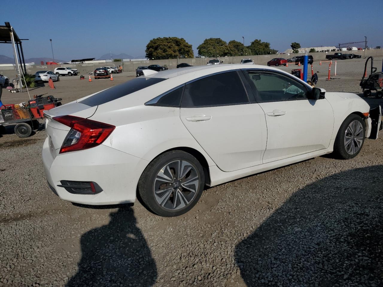 HONDA CIVIC 2018 VIN JHMFC1F39JX021803 photo 3