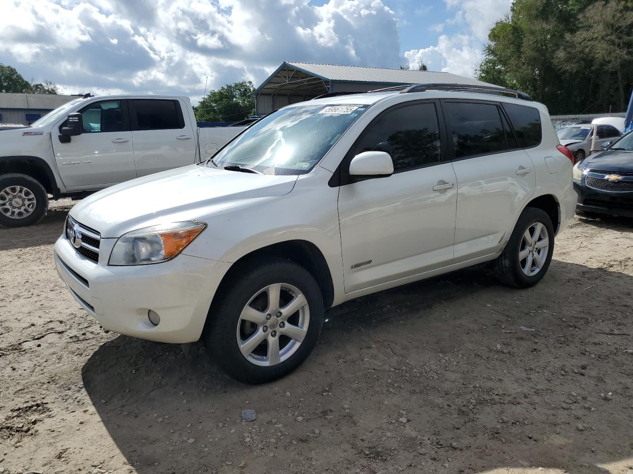2008 Toyota Rav4 Limited for Sale in Midway, FL - Minor Dent/Scratches