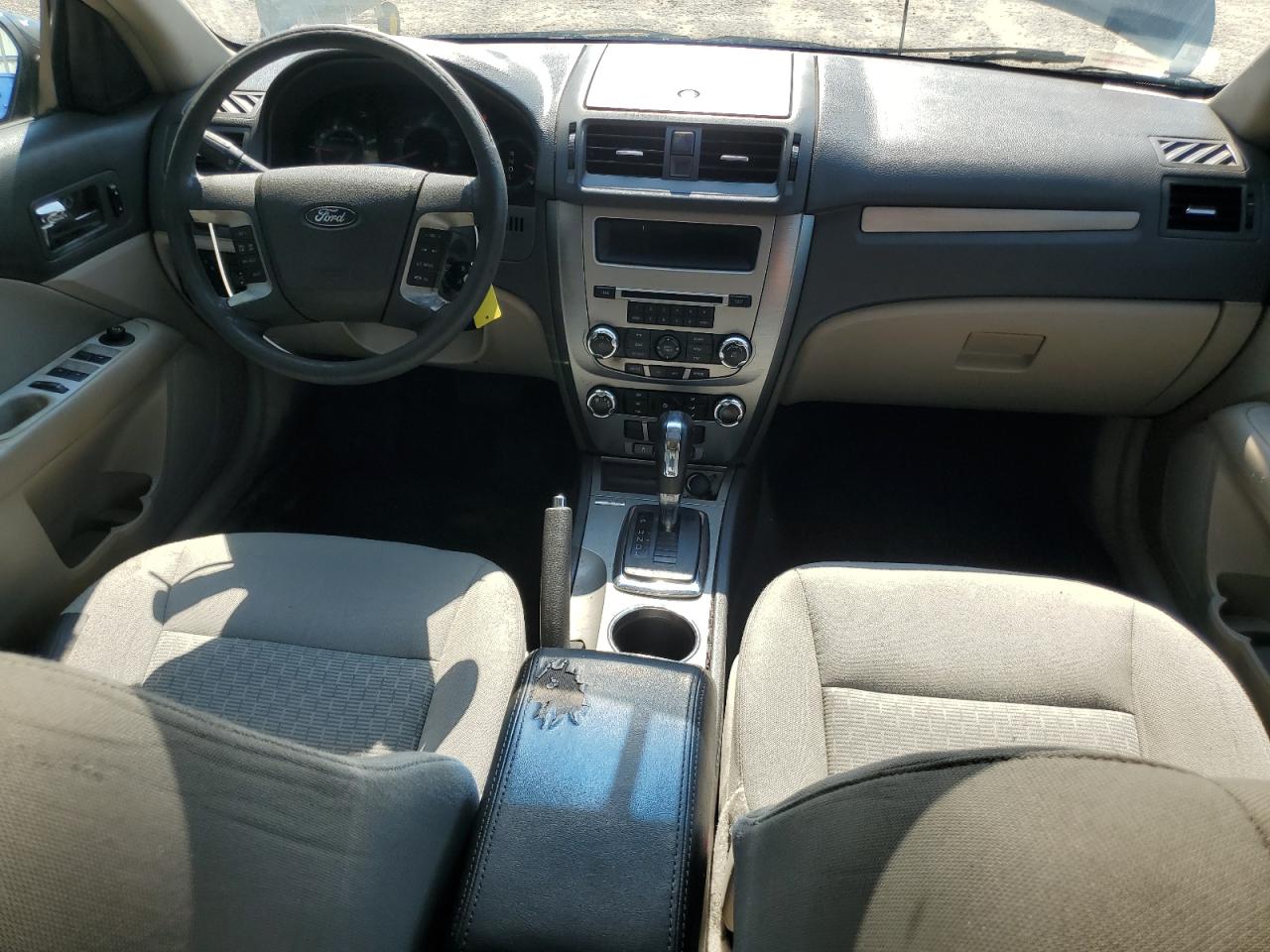 2010 Ford Fusion Se VIN: 3FAHP0HA7AR272466 Lot: 63073015
