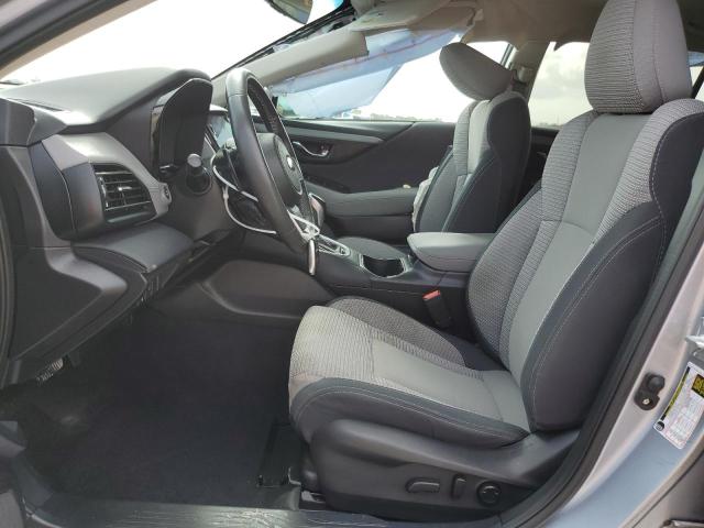  SUBARU OUTBACK 2022 Srebrny