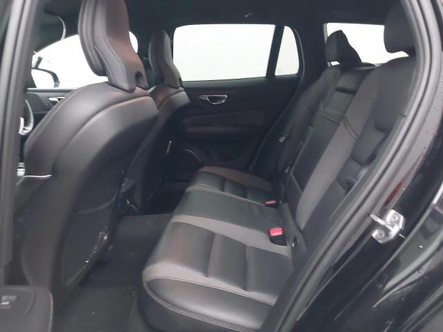 2019 VOLVO V60 R-DESI