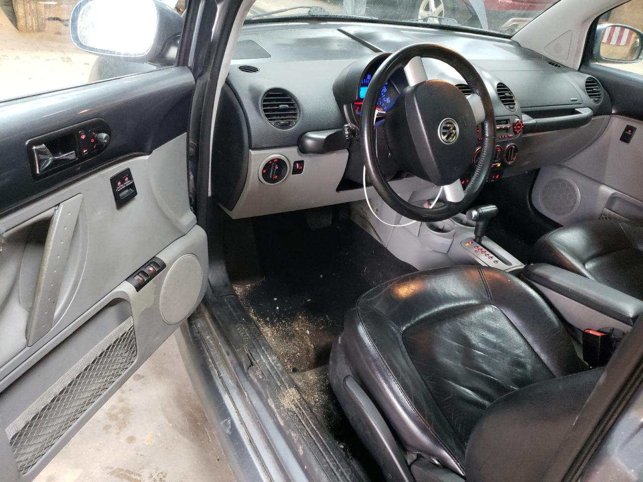 2002 Volkswagen New Beetle Glx VIN: 3VWDD21C32M414896 Lot: 62578725