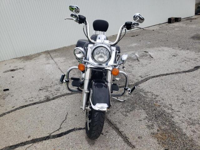 2018 HARLEY-DAVIDSON FLHR ROAD KING  