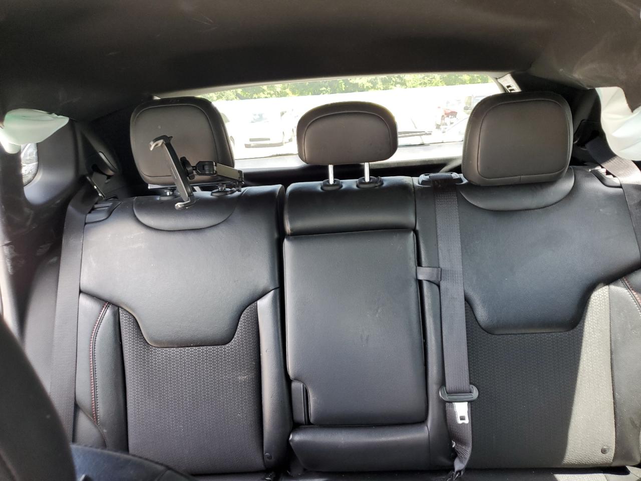 JEEP COMPASS 2023 VIN 3C4NJDDN4PT527911 photo 10