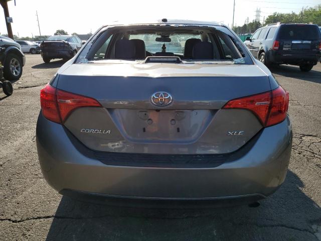  TOYOTA COROLLA 2018 Серый