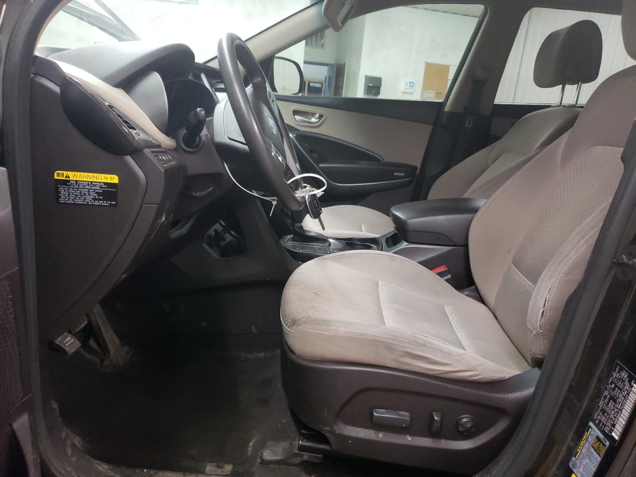 2017 Hyundai Santa Fe Se VIN: KM8SM4HF1HU208143 Lot: 60285985