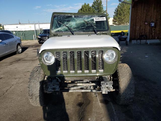 JEEP GLADIATOR 2022 Зелений