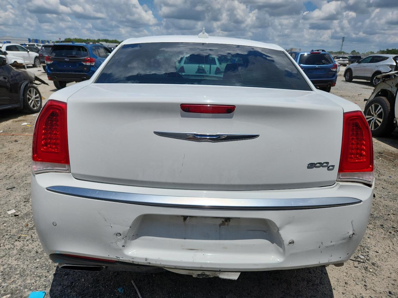 2017 Chrysler 300C Platinum VIN: 2C3CCAPT0HH518812 Lot: 62952115