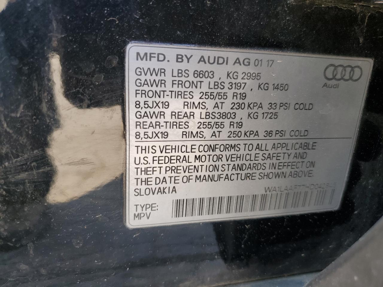 2017 Audi Q7 Premium Plus VIN: WA1LAAF77HD042846 Lot: 60808235