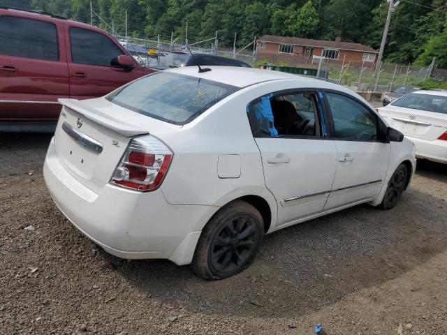 Sedans NISSAN SENTRA 2012 Biały