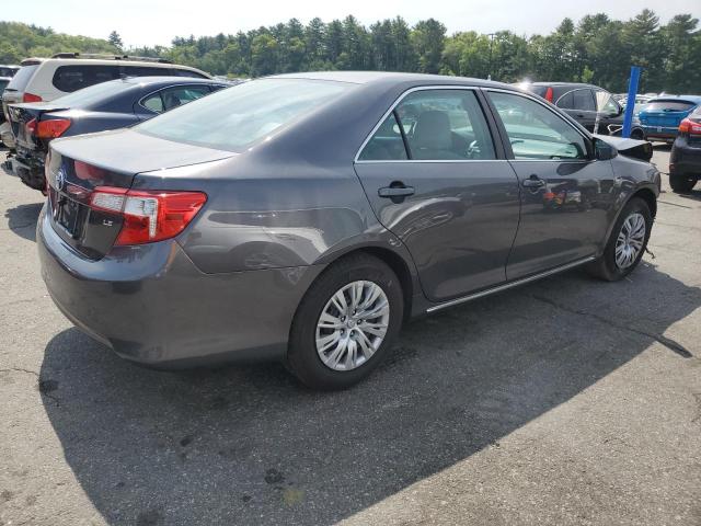 Sedans TOYOTA CAMRY 2013 Szary