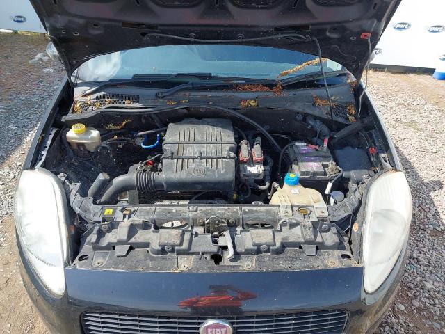 2010 FIAT GRANDE PUN