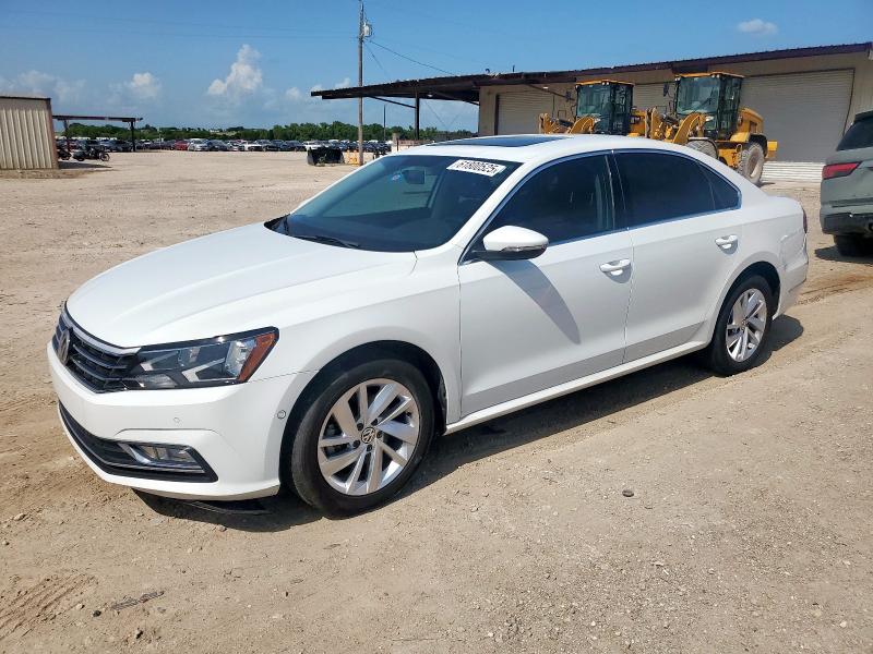  VOLKSWAGEN PASSAT 2018 Biały