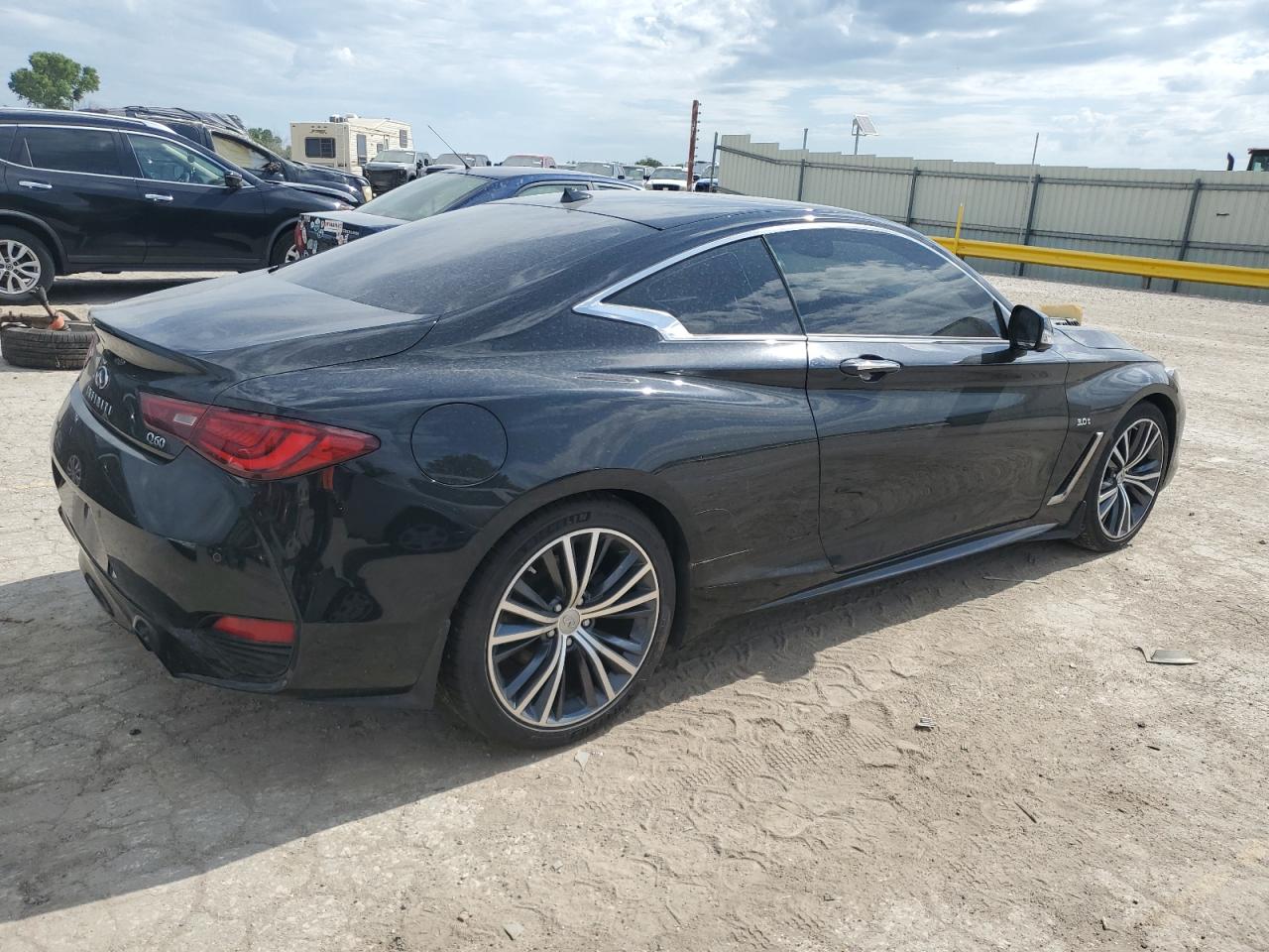 INFINITI Q60 2018 VIN JN1EV7ELXJM390895 zdjęcie 3