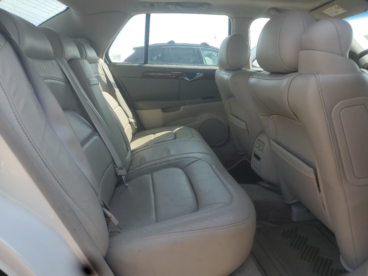 2004 Cadillac Deville VIN: 1G6KD54Y14U229413 Lot: 60510035
