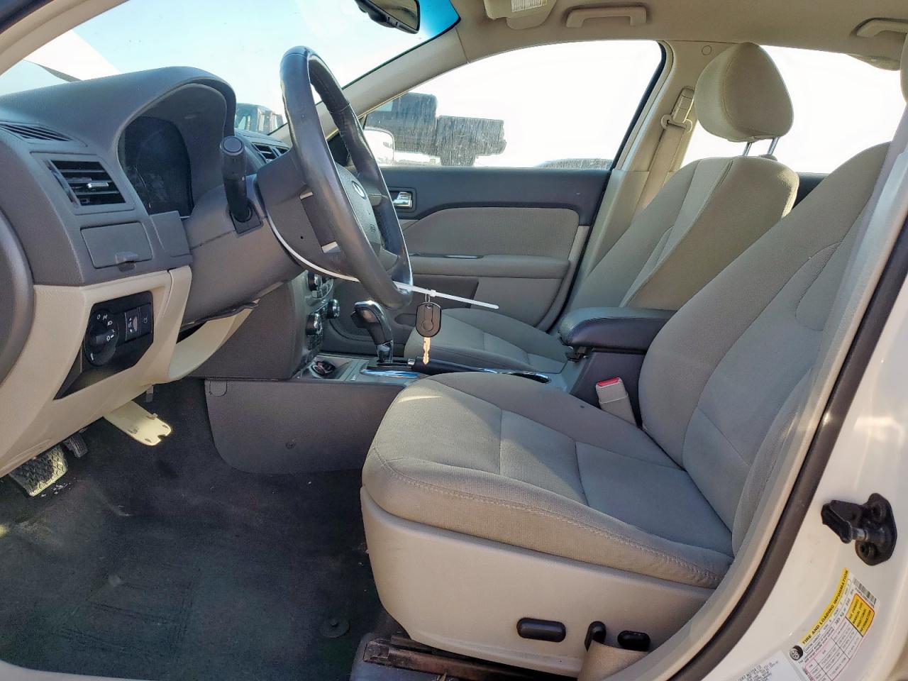 2011 Ford Fusion Hybrid VIN: 3FADP0L3XBR270395 Lot: 61726255