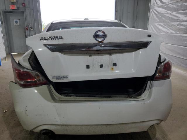 Sedans NISSAN ALTIMA 2015 Biały