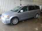 2014 Chrysler Town & Country Touring   na sprzedaż w Franklin, WI - Front End