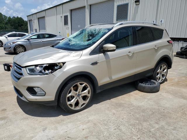 Паркетники FORD ESCAPE 2017 Кремовый