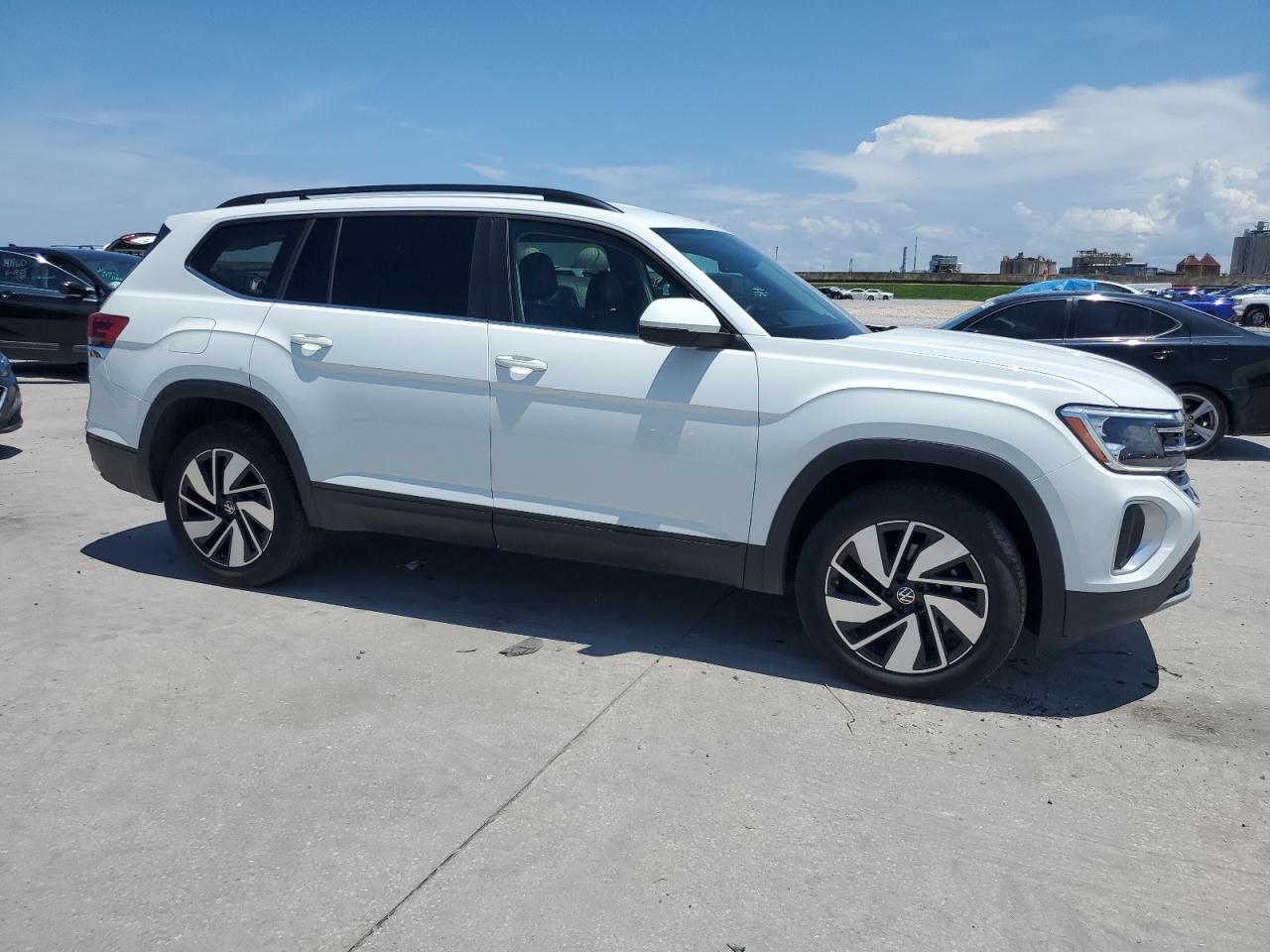 VOLKSWAGEN ATLAS 2024 VIN 1V2WR2CA0RC589657 zdjęcie 4