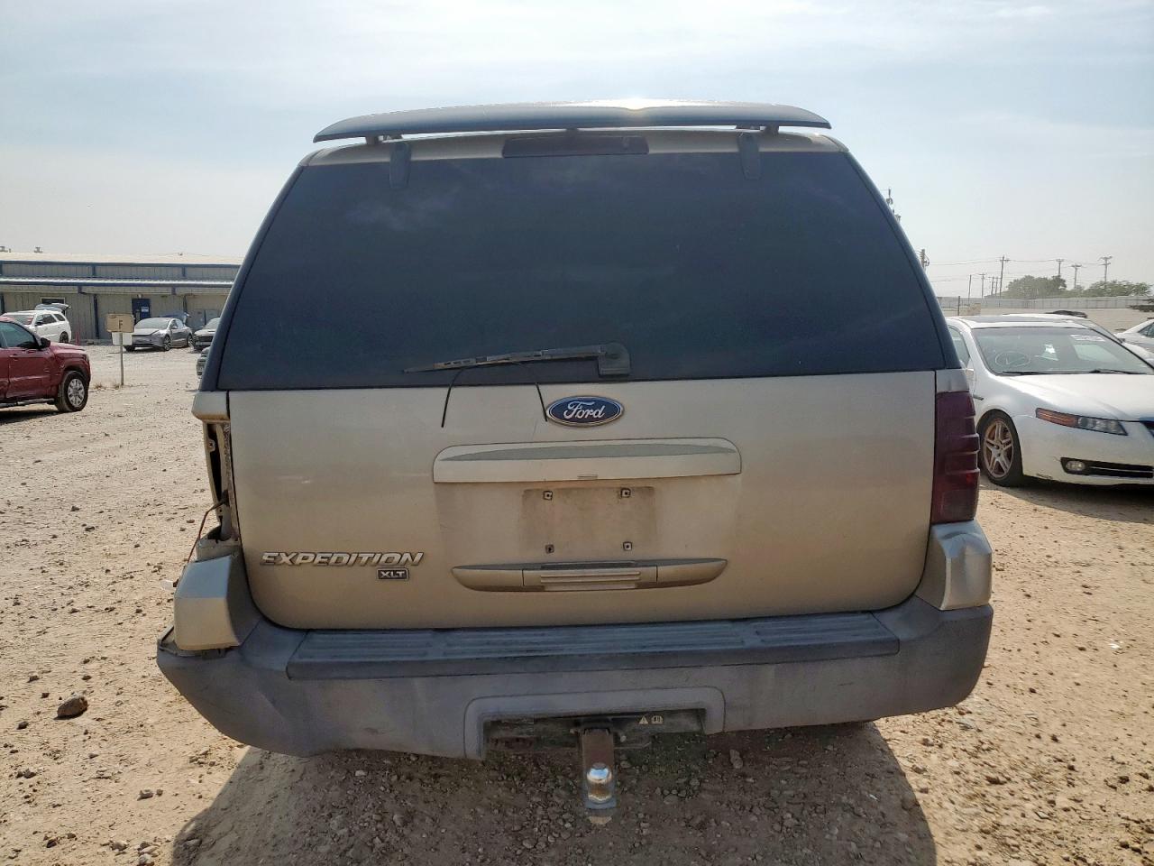 2005 Ford Expedition Xlt VIN: 1FMPU16575LB06037 Lot: 60432525