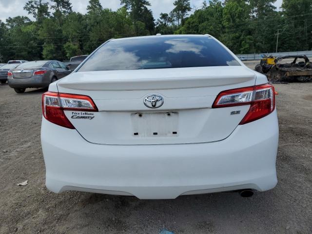 Седаны TOYOTA CAMRY 2012 Белы