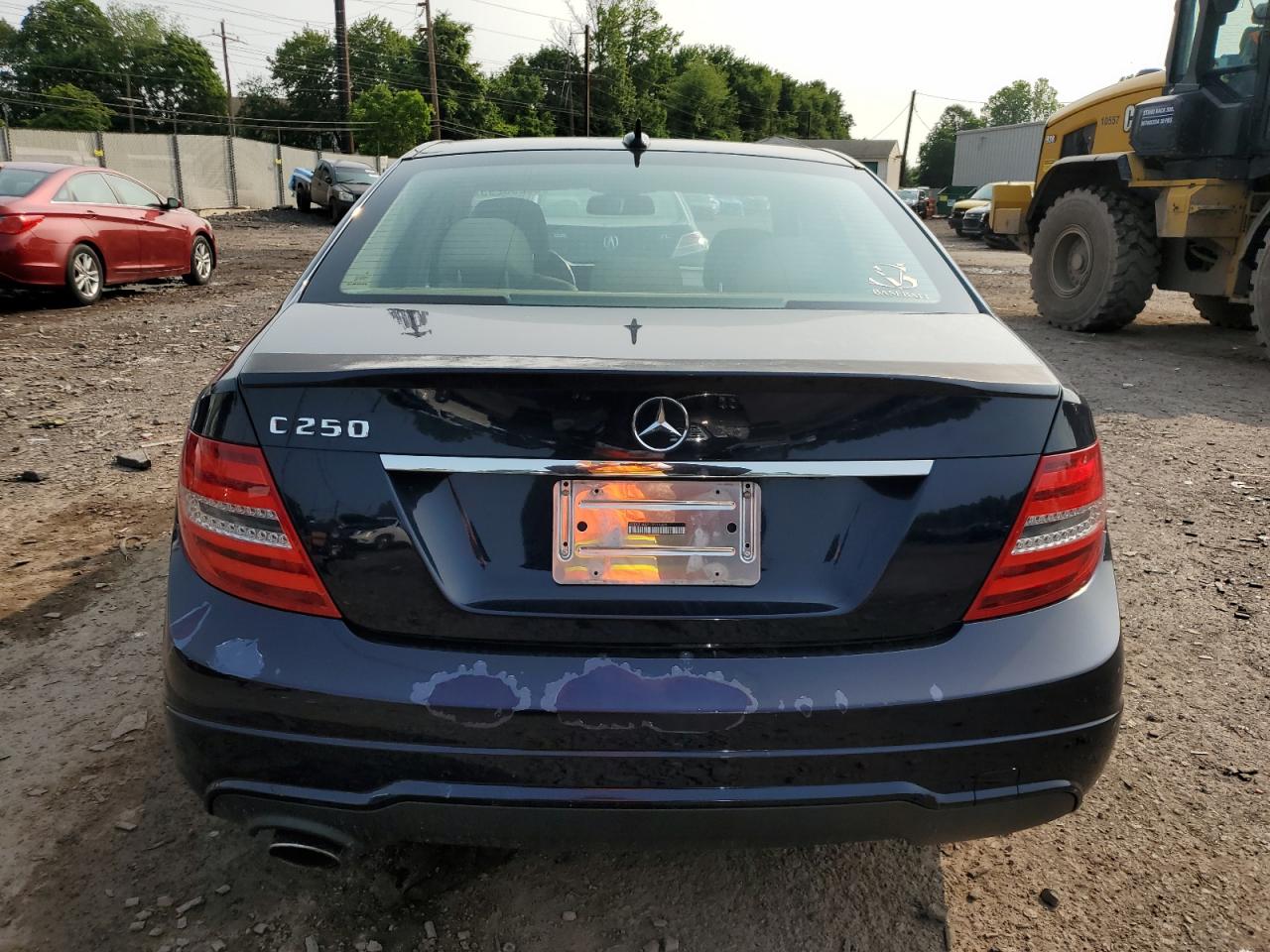 WDDGF4HB2CR240408 2012 Mercedes-Benz C 250