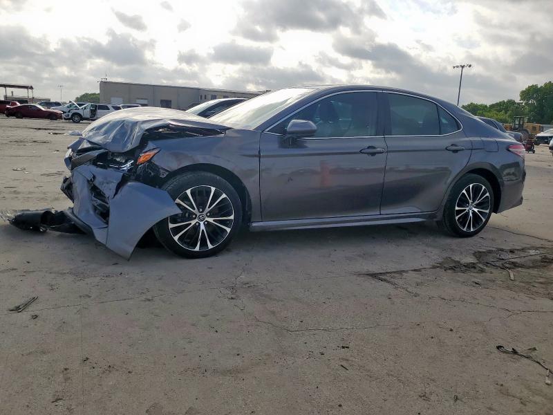  TOYOTA CAMRY 2019 Серый