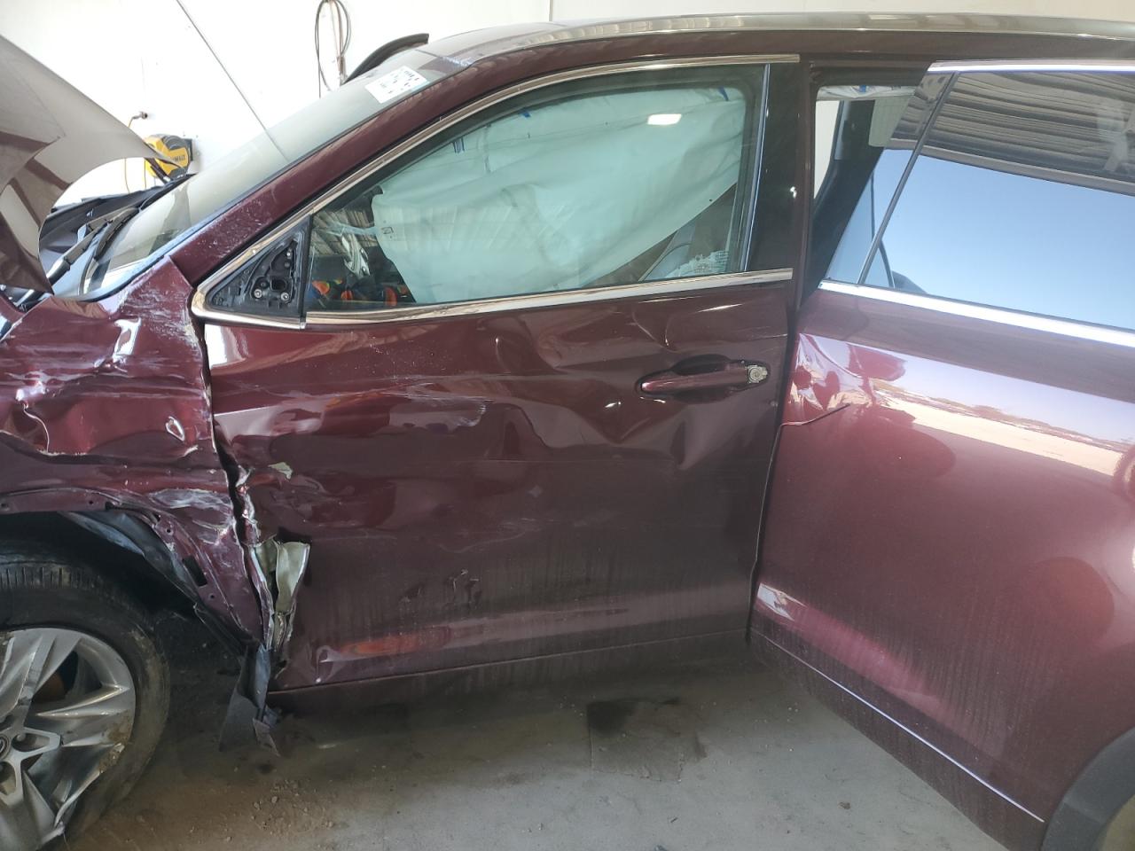 2019 Toyota Highlander Limited VIN: 5TDDZRFH4KS931299 Lot: 61539715