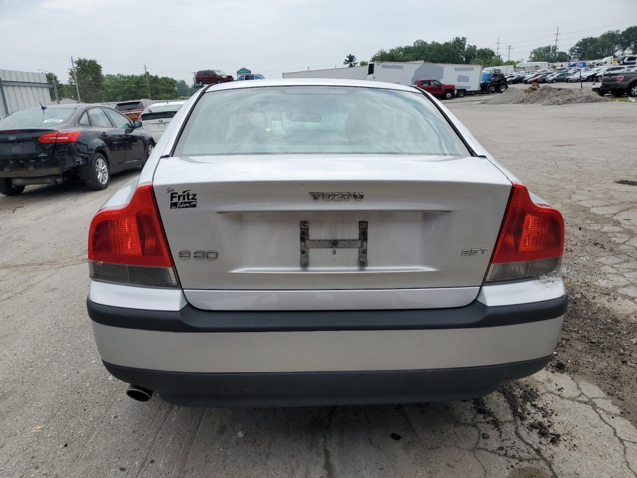 2004 Volvo S60 2.5T VIN: YV1RS59V842319339 Lot: 61177875