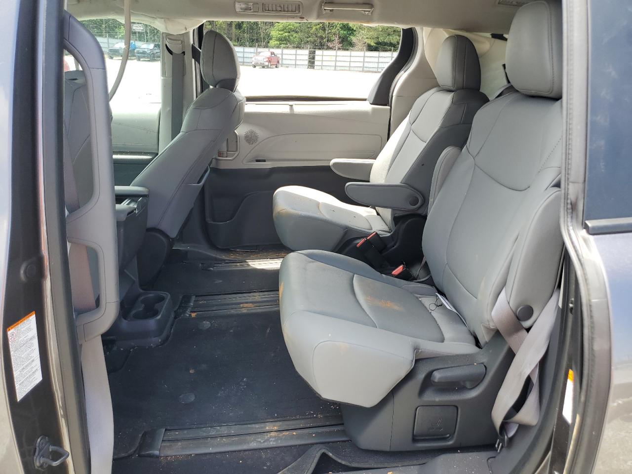 2024 Toyota Sienna Xle VIN: 5TDYRKEC4RS221392 Lot: 59440165