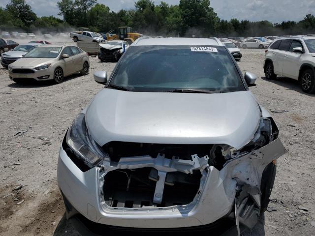  NISSAN KICKS 2019 Srebrny