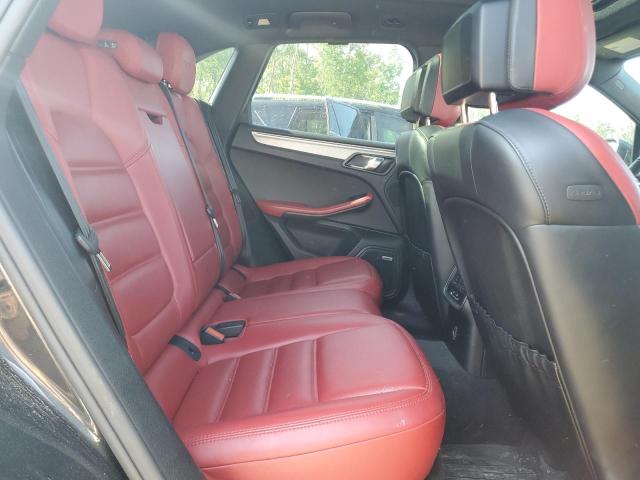 2018 PORSCHE MACAN GTS  