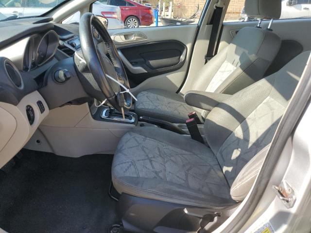 Sedans FORD FIESTA 2013 Silver