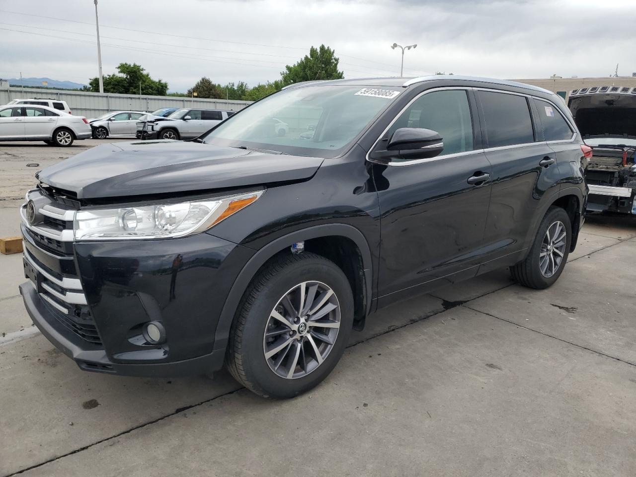 2017 Toyota Highlander Se იყიდება Littleton-ში, CO - Front End
