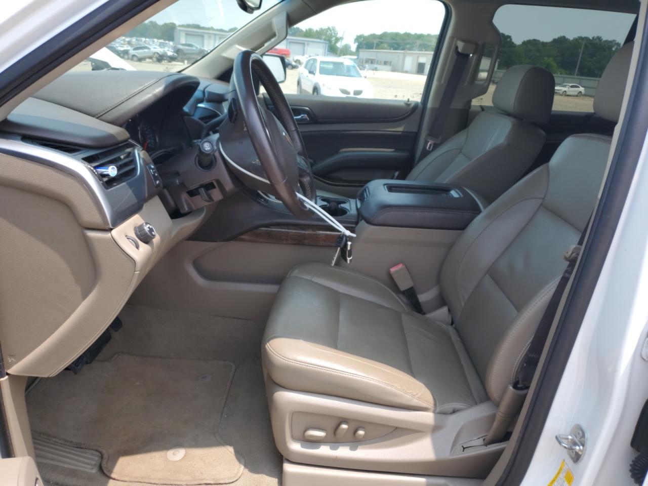 2019 Chevrolet Tahoe C1500 Lt VIN: 1GNSCBKC8KR208314 Lot: 58312875