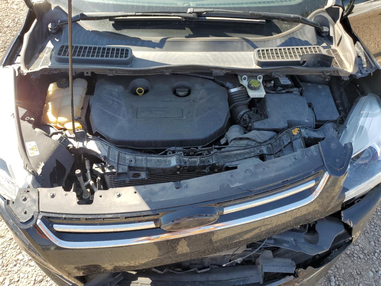 2015 Ford Escape Titanium VIN: 1FMCU9J92FUA35882 Lot: 61772205