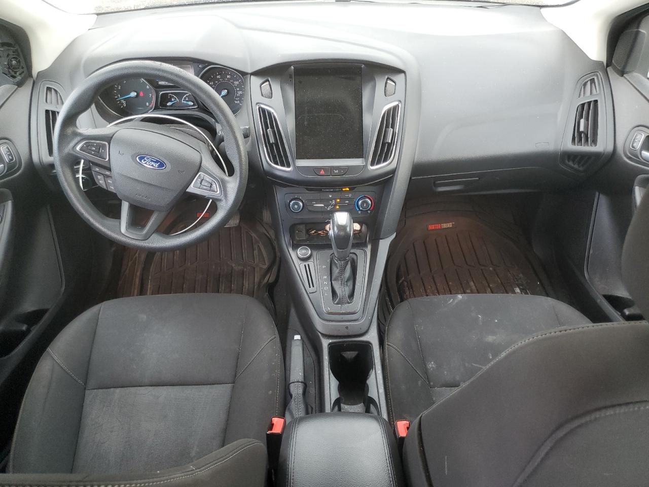2015 Ford Focus Se VIN: 1FADP3F27FL263204 Lot: 62529385
