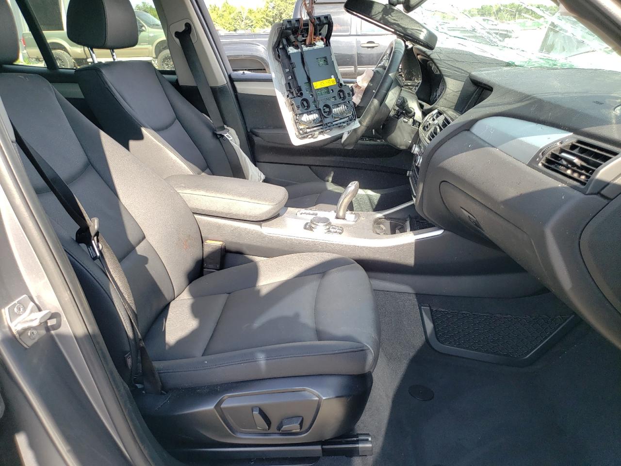 BMW X3 2017 VIN 5UXWZ7C59H0U44777 фото 7