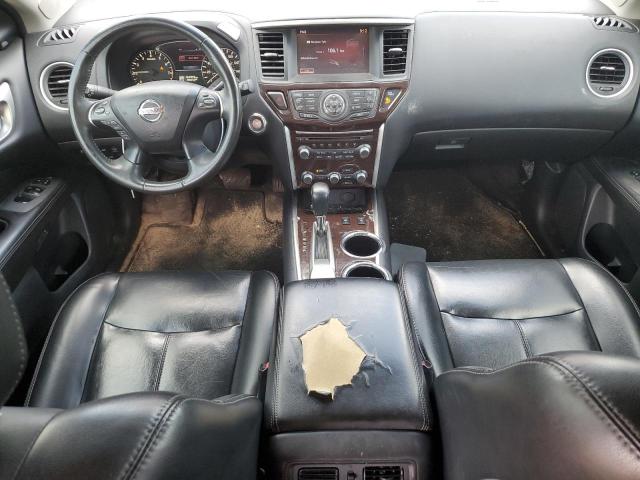 Паркетники NISSAN PATHFINDER 2015 Червоний