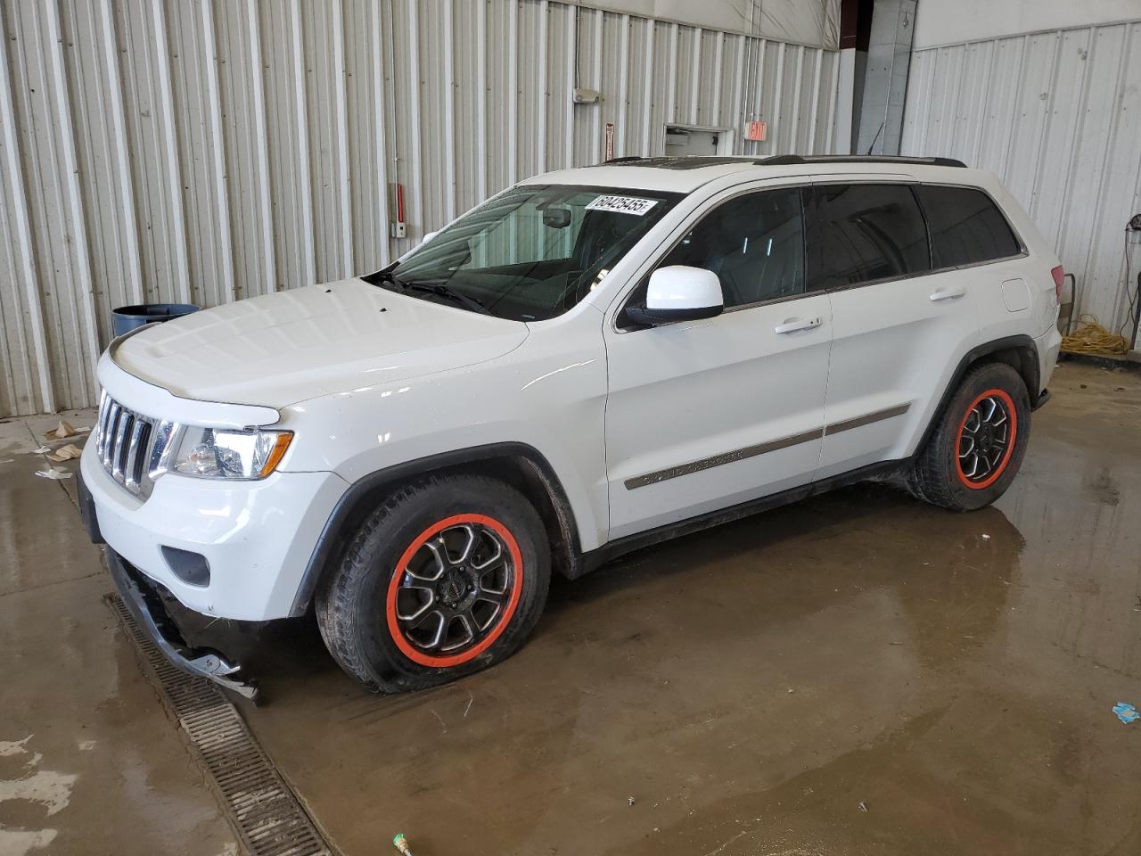 Franklin, WI에서 판매 중인 2013 Jeep Grand Cherokee Laredo - Rear End