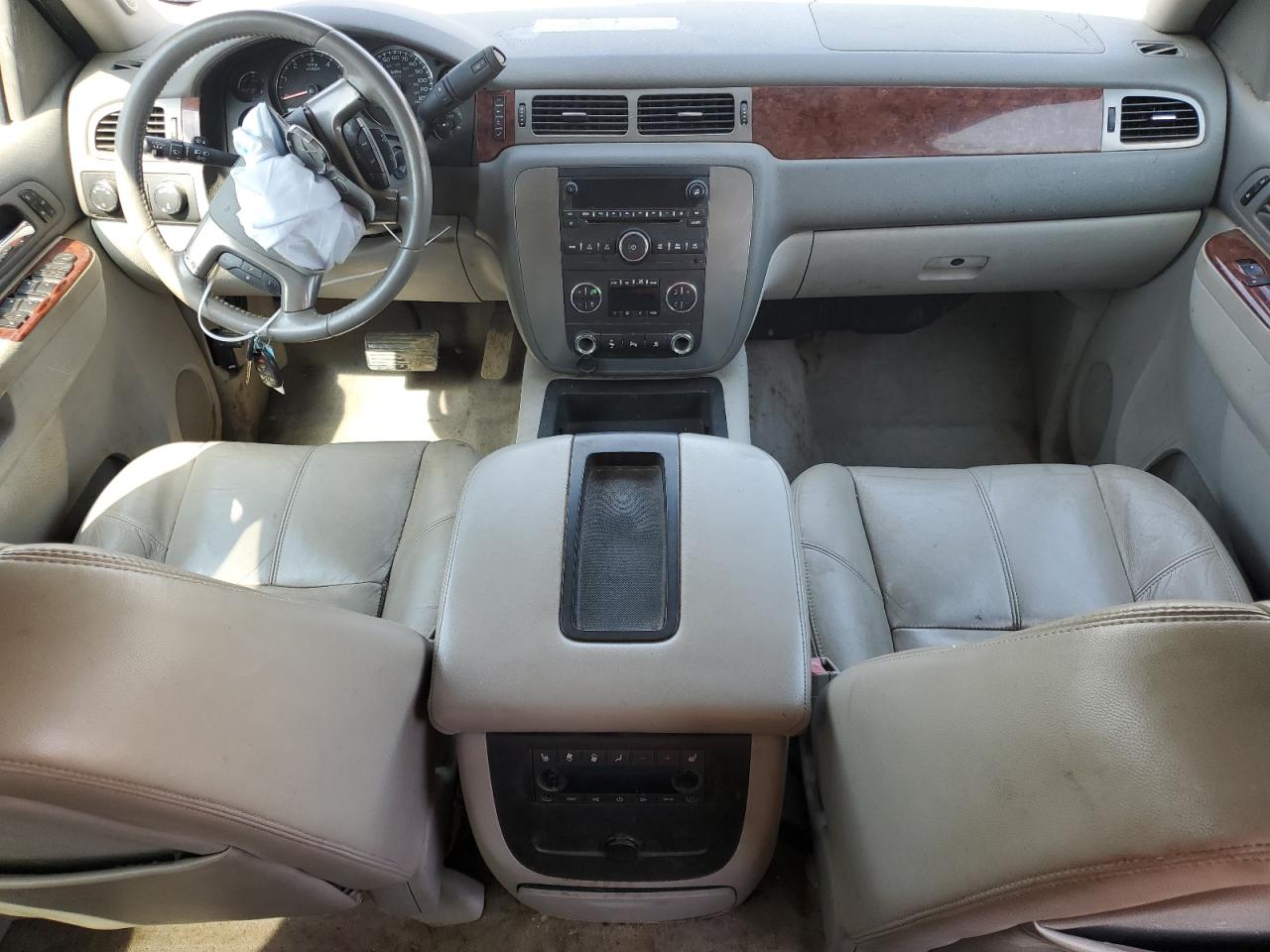 2011 GMC Yukon Xl K1500 Slt VIN: 1GKS2KE3XBR123857 Lot: 61729995